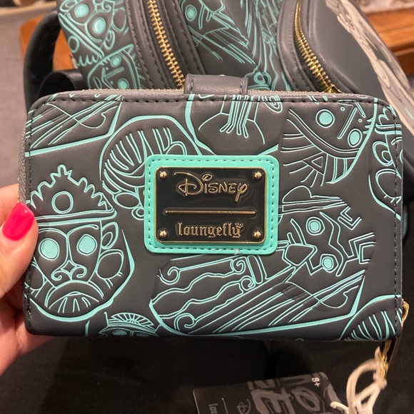 Loungefly Disney Atlantis-20 year anniversary!! - Picture 5 of 7